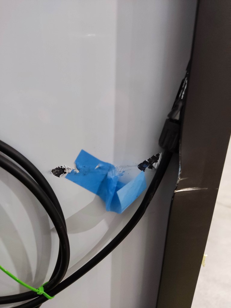 Moduuli Q-CELLS Q.PEAK DUO BLK M G11S 400/113 / OUTLET - Image 2